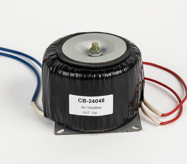 Mennyire fontos az alacsony frekvenciájú toroid transzformátor a tápegység stabilitása szempontjából?